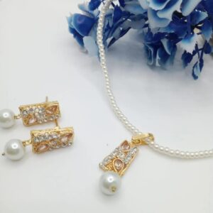 Box Design Gold Plated Gemstone Artificial Set