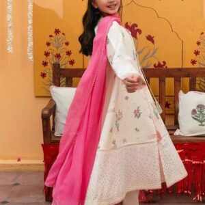 3 Pcs Girl’s Dhanak Embroidered Unstitched Suit