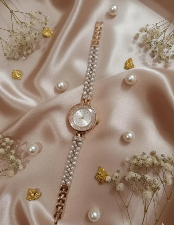 Chic Women's Quartz Bracelet Watch - 1 Pc Water Resistant Gold