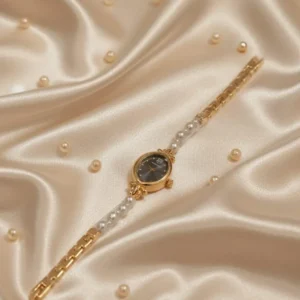 Stylish Women’s Quartz Watch with Chain Strap – 1 Pc