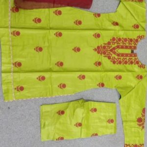 Elegant Green Embroidered Linen Suit – 3 Pcs Women’s Stitched Ensemble