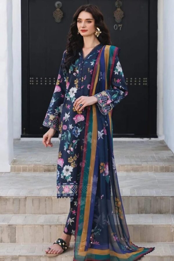 3 Pcs Women's Unstitched Printed Suit