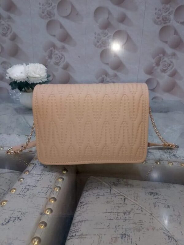 Women’s PU Leather Plain Shoulder Bag – Elegant & Stylish Everyday Handbag