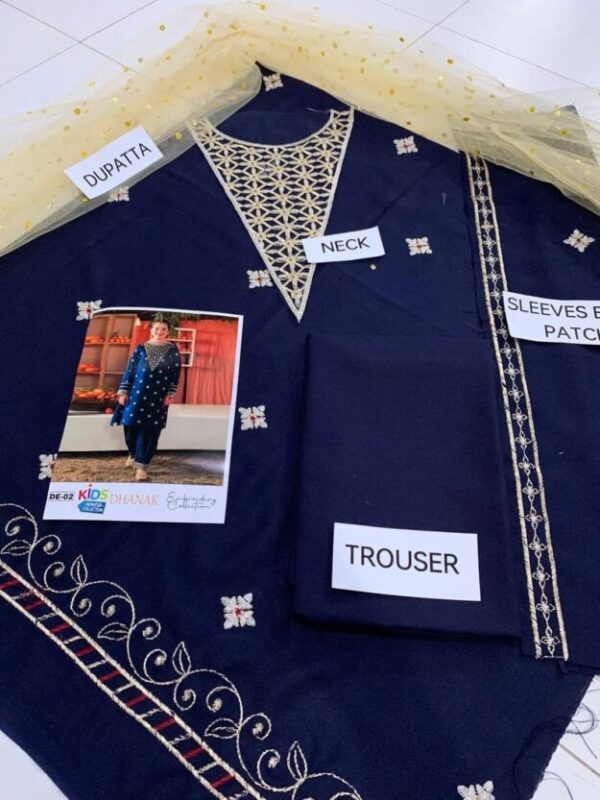 3 Pcs Girl's Dhanak Embroidered Unstitched Suit