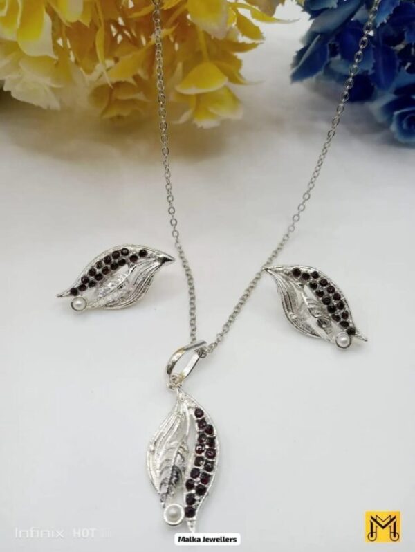 Leaf Design Silver Plated Artificial Stones Artificial Set