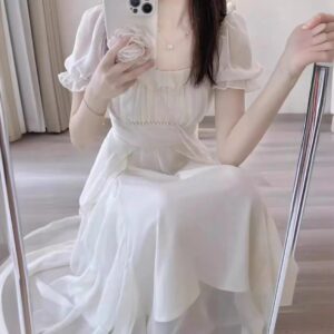 French High-end Elegant Socialite
