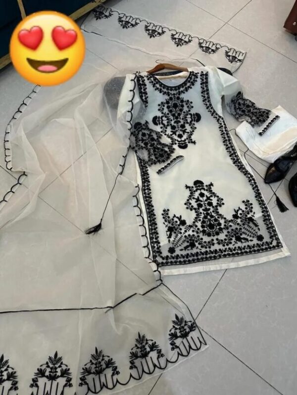 3 Pcs Women's Stitched Organza Embroidered Suit