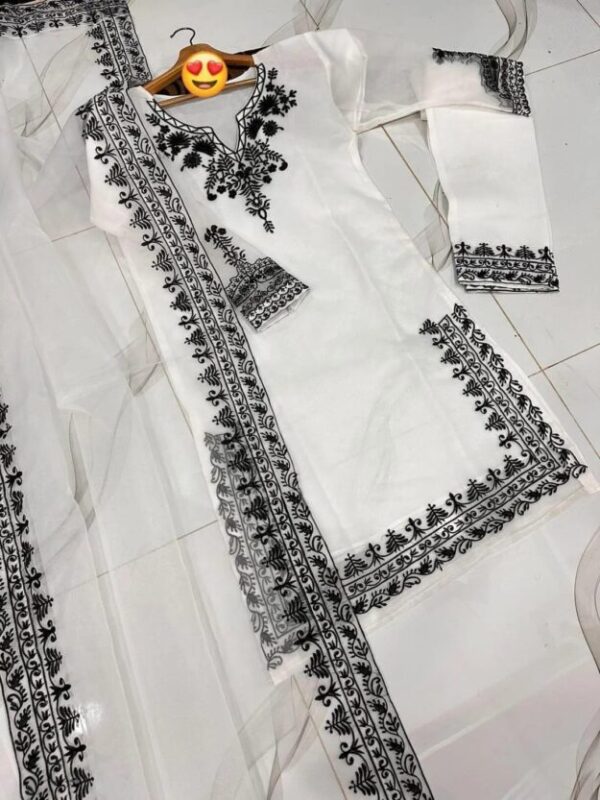 3 Pcs Women's Stitched Organza Embroidered Suit