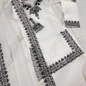3 Pcs Women’s Stitched Organza Embroidered Suit